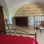 Ada * Leverano